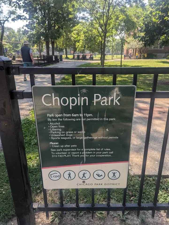 3235 N Lockwood Ave #1 - Photo 7 of 9