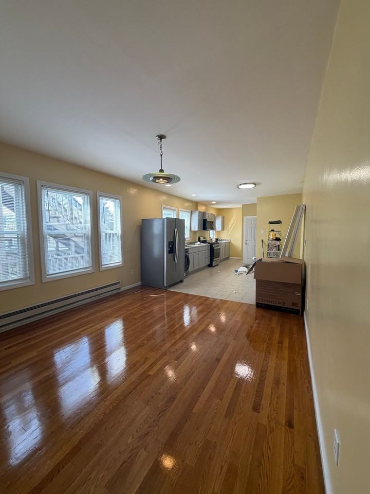 40 Ocean Ave #1 - Photo 3 of 3