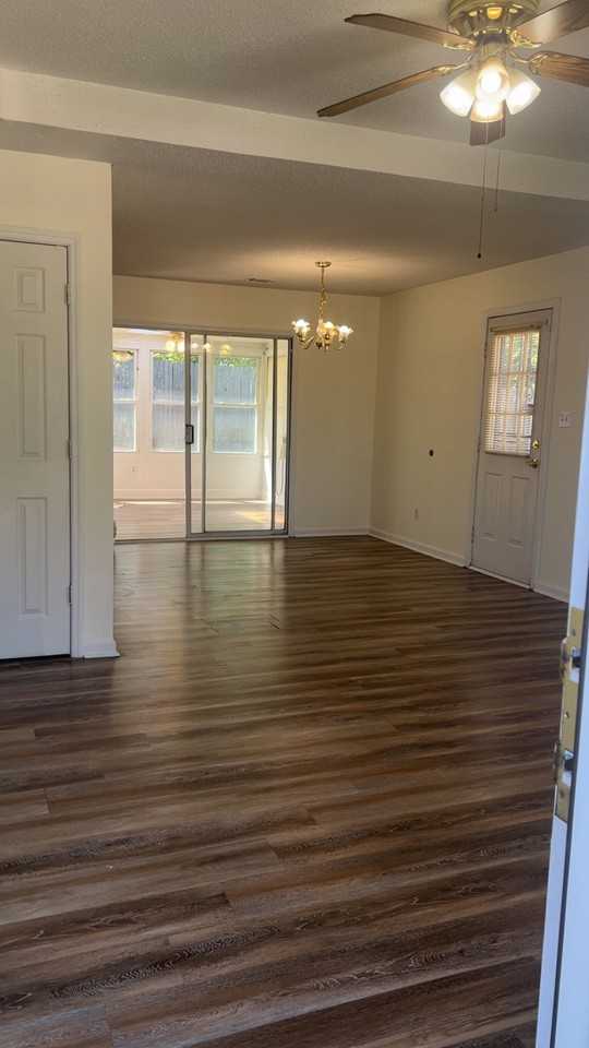 3622 Pebble Creek Dr - Photo 3 of 16