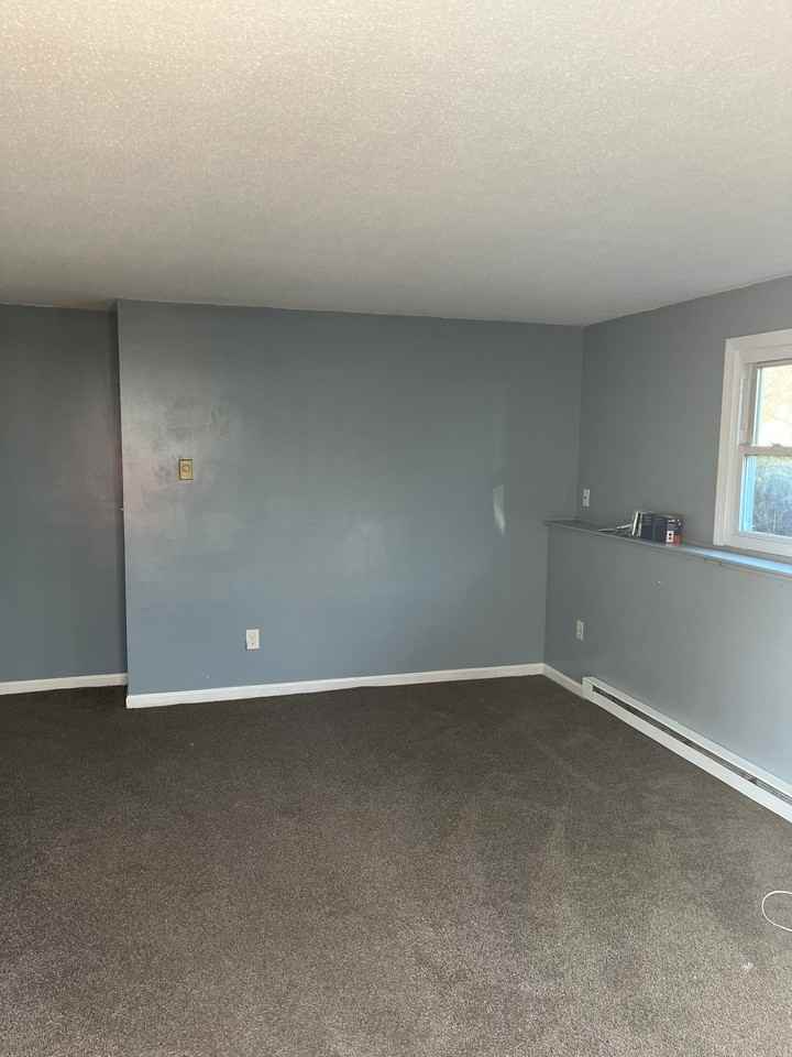 1038 Liberty St - Photo 3 of 6