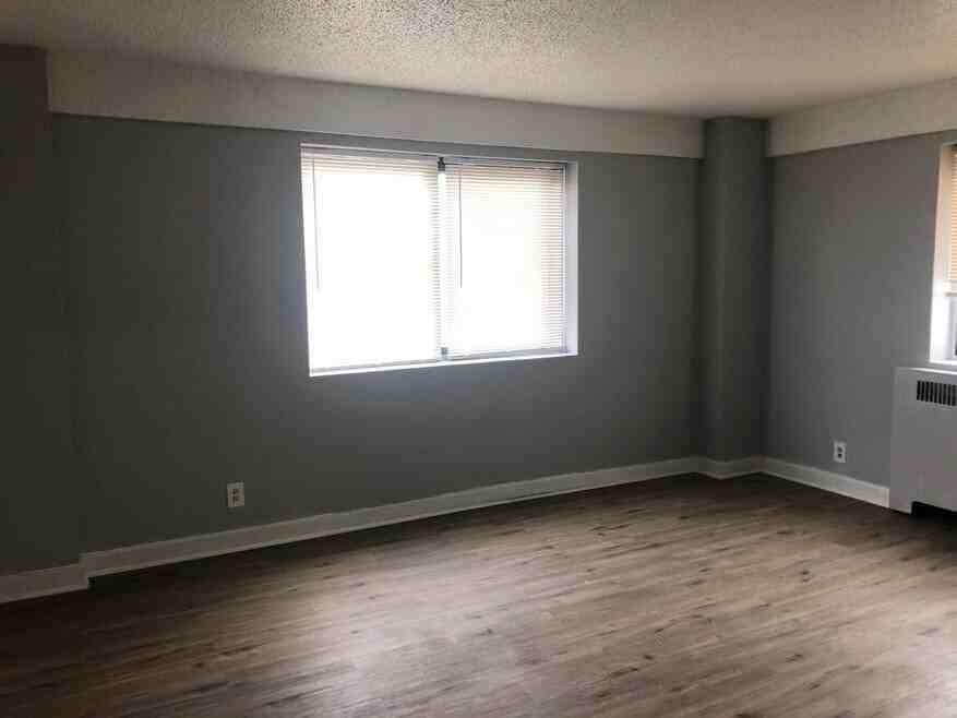 5602 Ogontz Ave, Philadelphia, Pa 19141, Usa #B - Photo 2 of 7