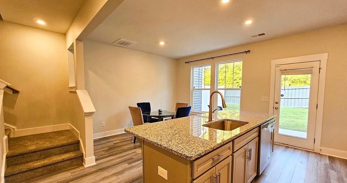 132 Addington Lane - Photo 4 of 11