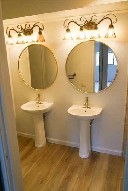 417 Torrance St #4 - Photo 4 of 7