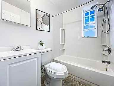 5800 N 16th St #A - Photo 3 of 14