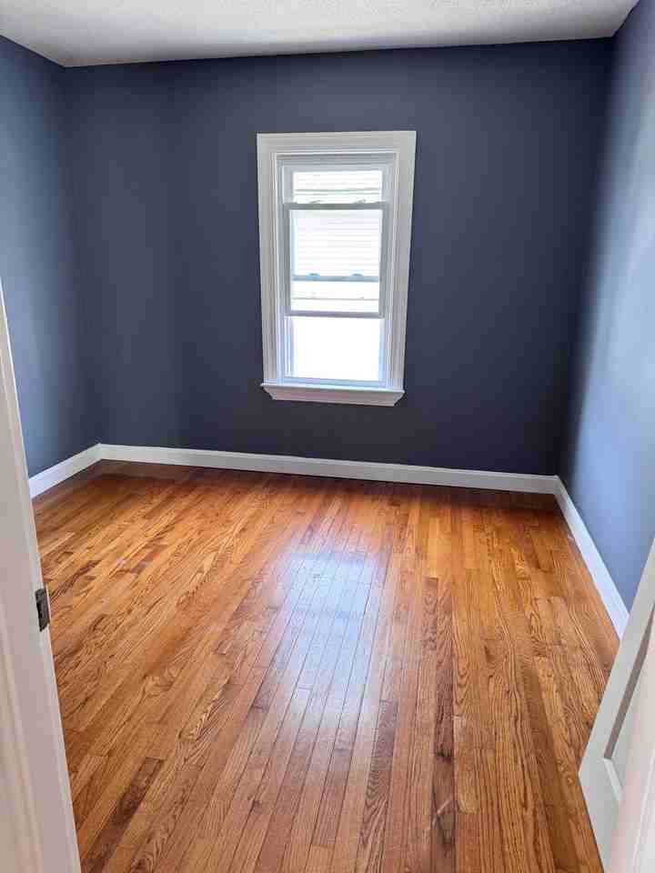 18 Hall St #3 - Photo 7 of 16