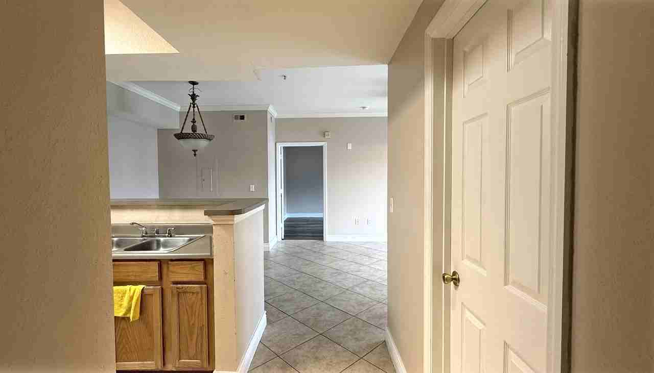 5538 Pga Boulevard - 1Apt 5022 #1 - Photo 3 of 25