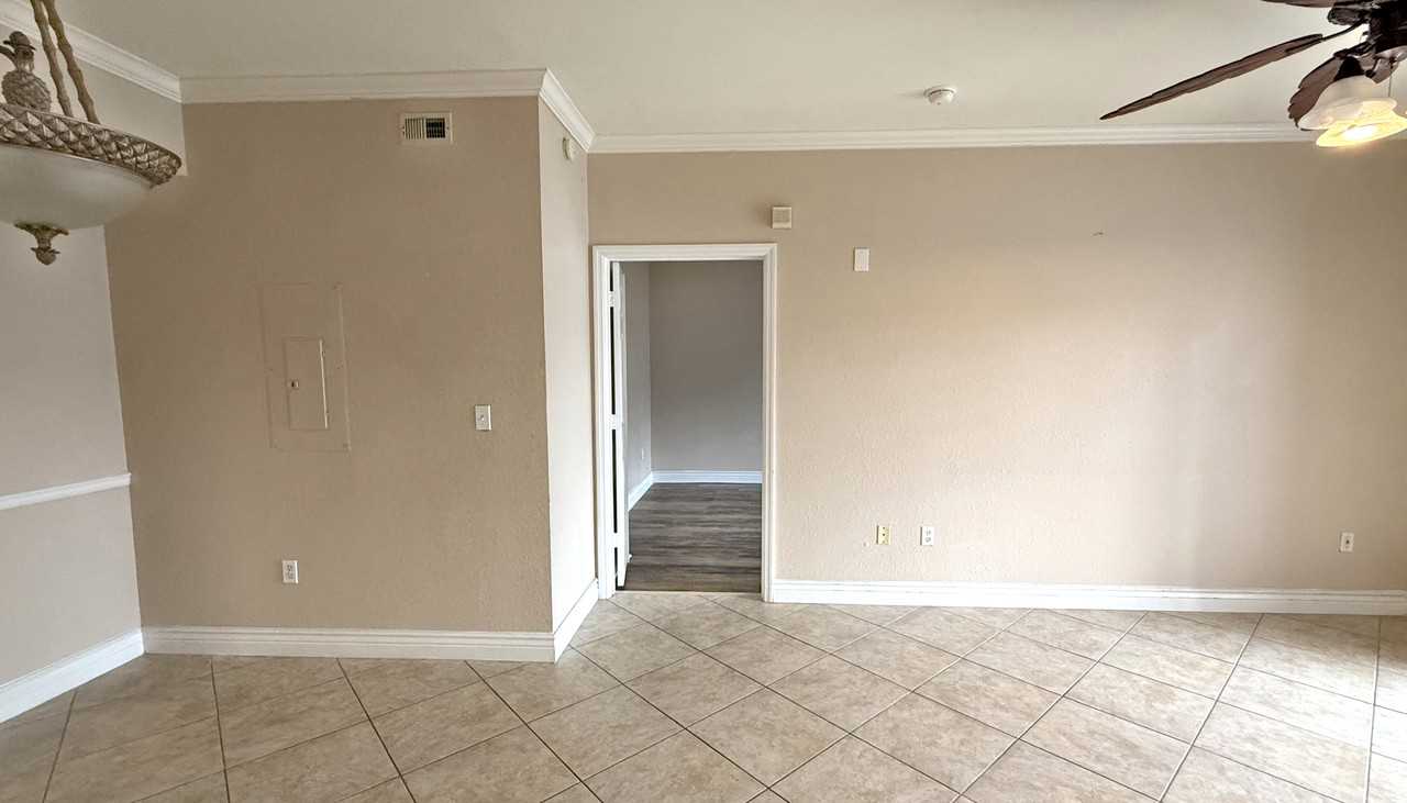 5538 Pga Boulevard - 1Apt 5022 #1 - Photo 4 of 25