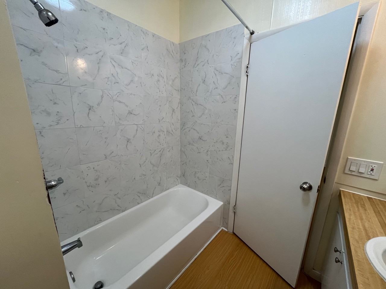 170 Meriden Road - 3 or C #3ORC - Photo 4 of 25