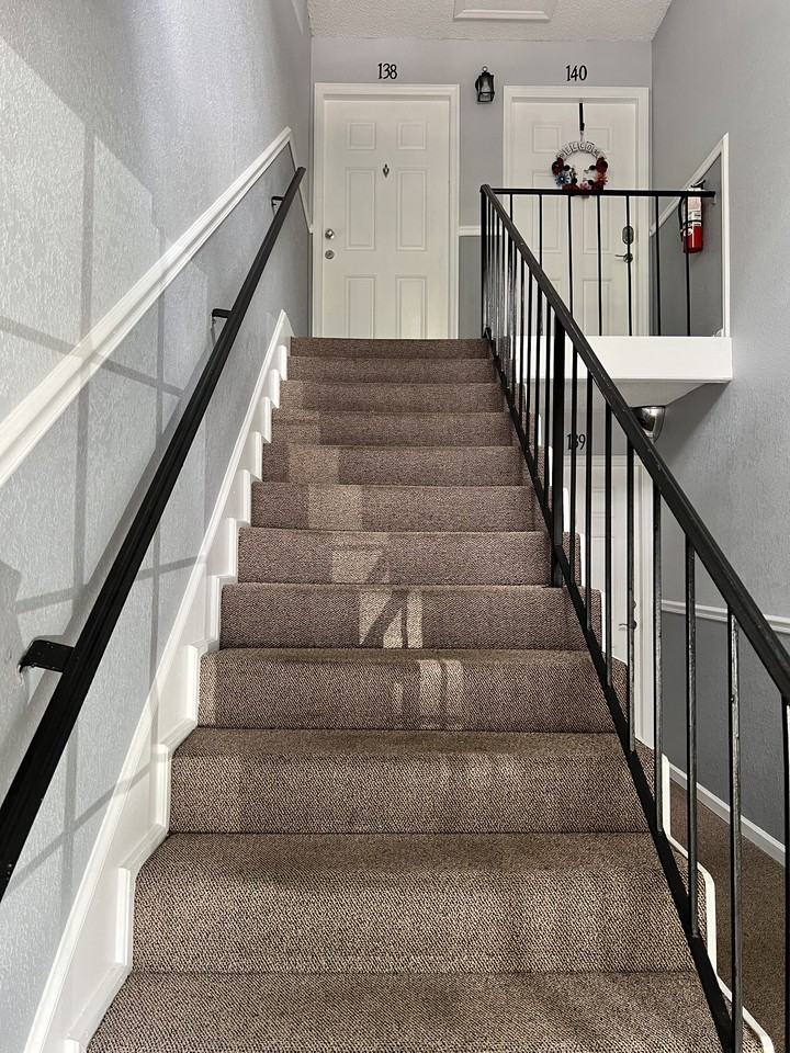 138 Lewfield Cir - Photo 2 of 28