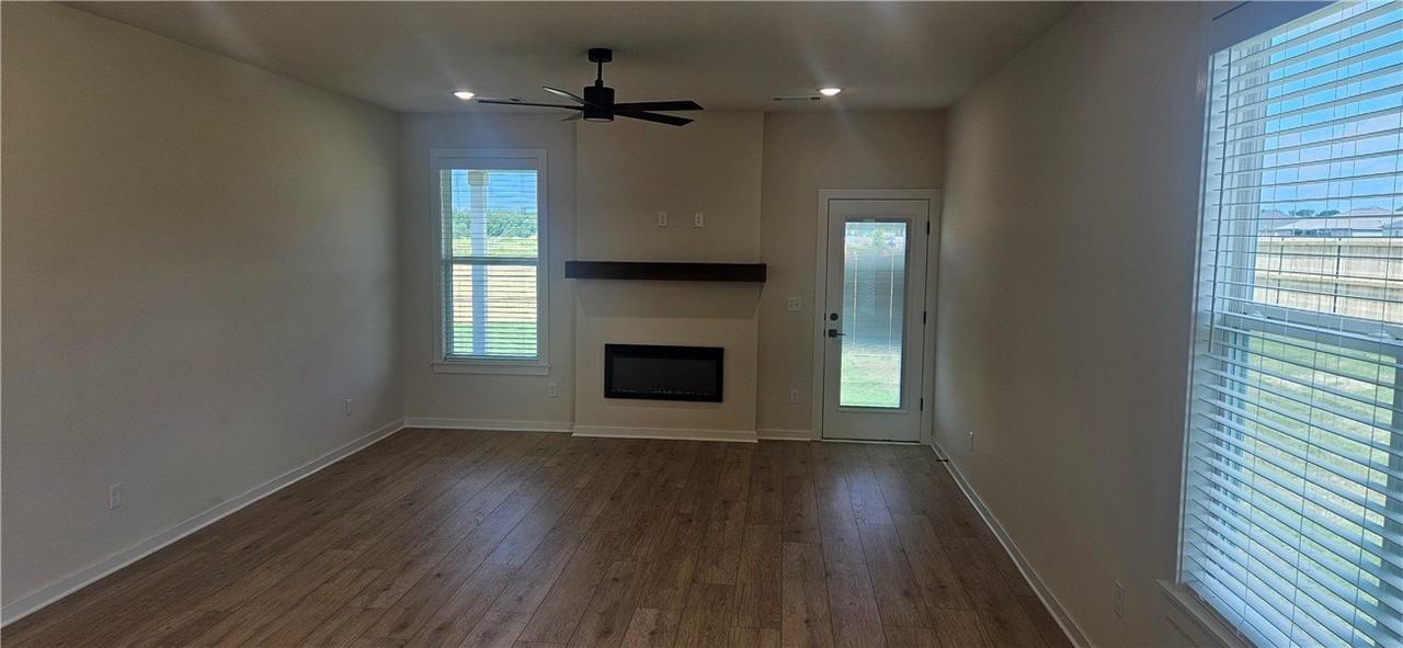 3630 Tranquility St - Photo 3 of 15