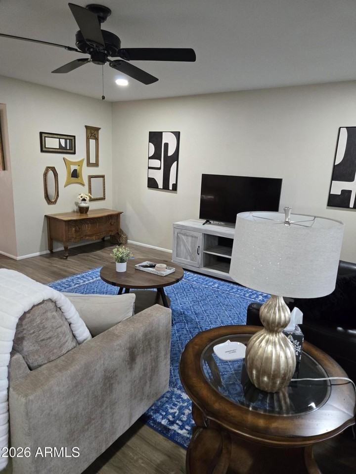 11029 W Caron Dr - Photo 4 of 49