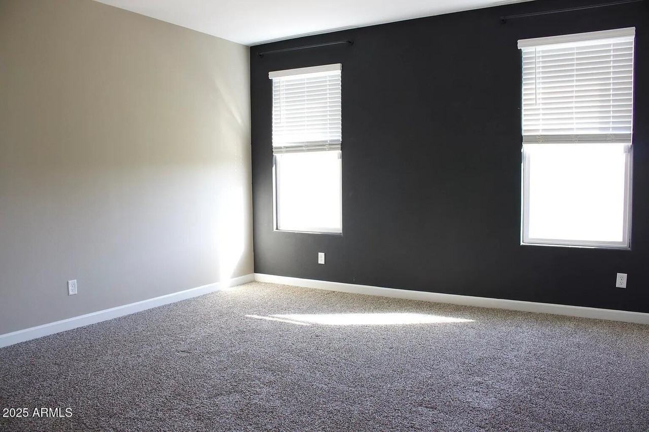 8219 S 44th Gln - Photo 4 of 17