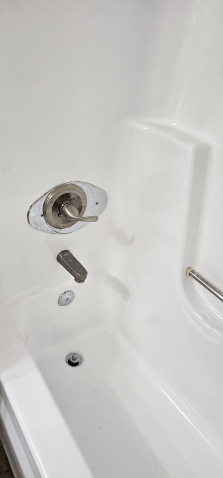 2658 N 43rd Ave Apt A - Photo 3 of 7