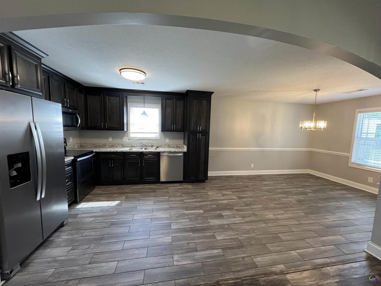 114 Tahoe Ln - Photo 4 of 23