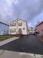 featured image of 62 Lincoln Ave 2nd Fl