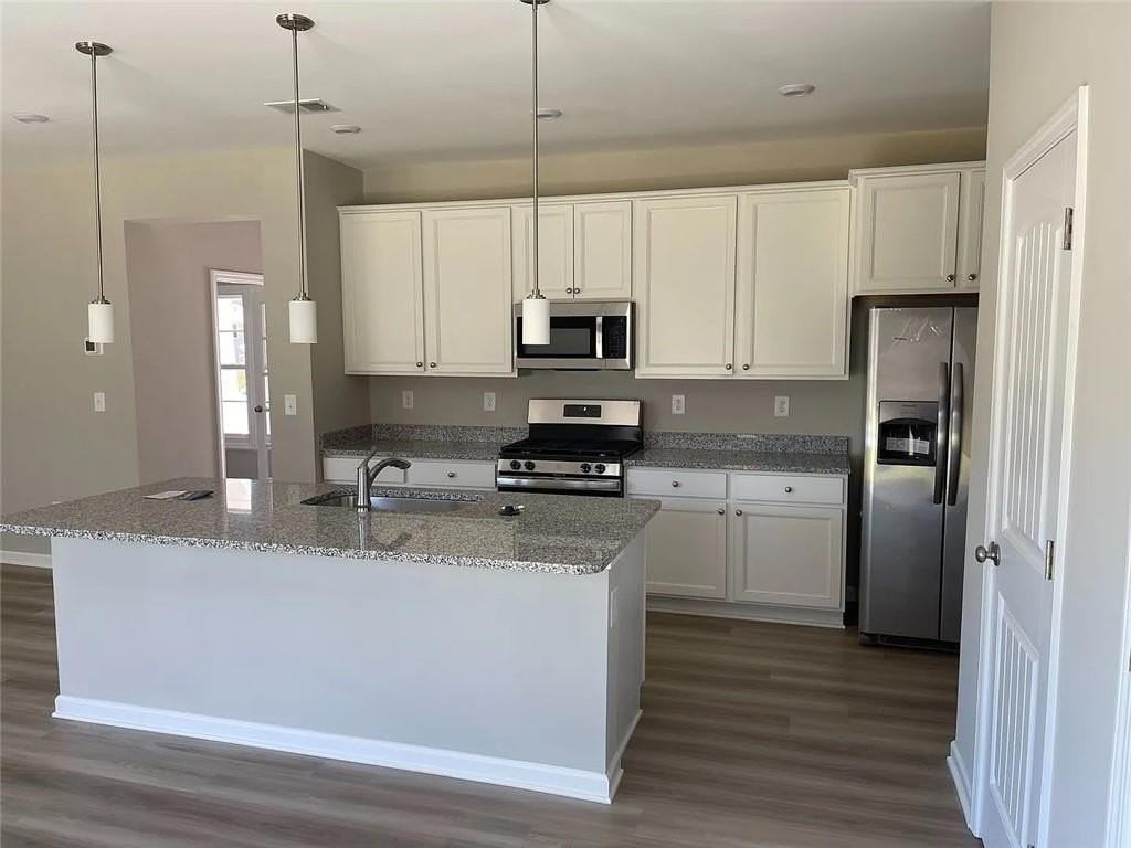 6530 Bobwhite Trl - Photo 3 of 8