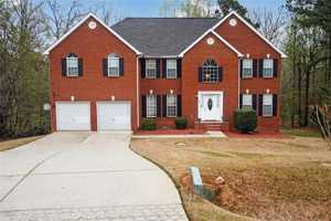featured image of 905 Pownal Ln