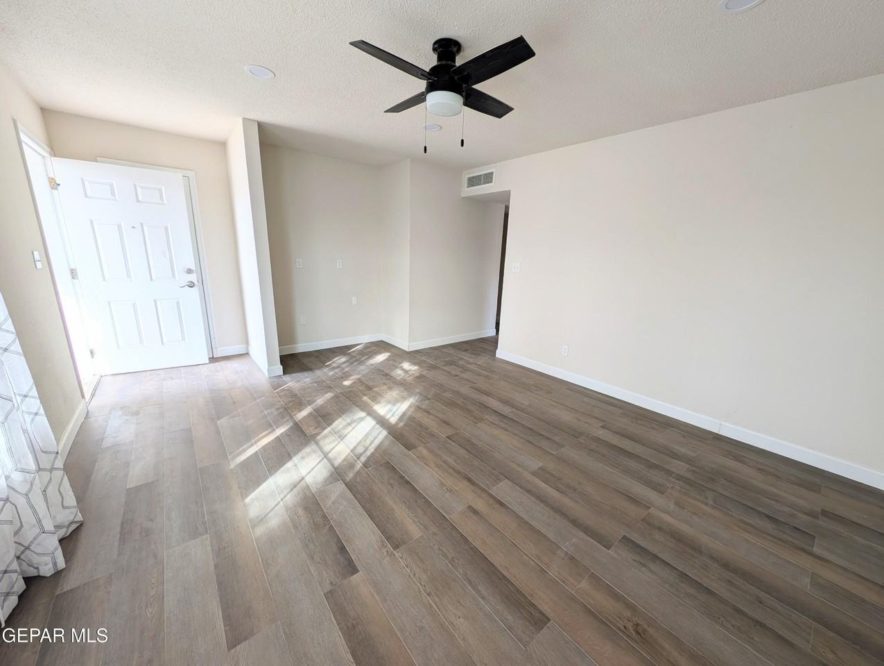 5857 W Valley Cir - Photo 7 of 25