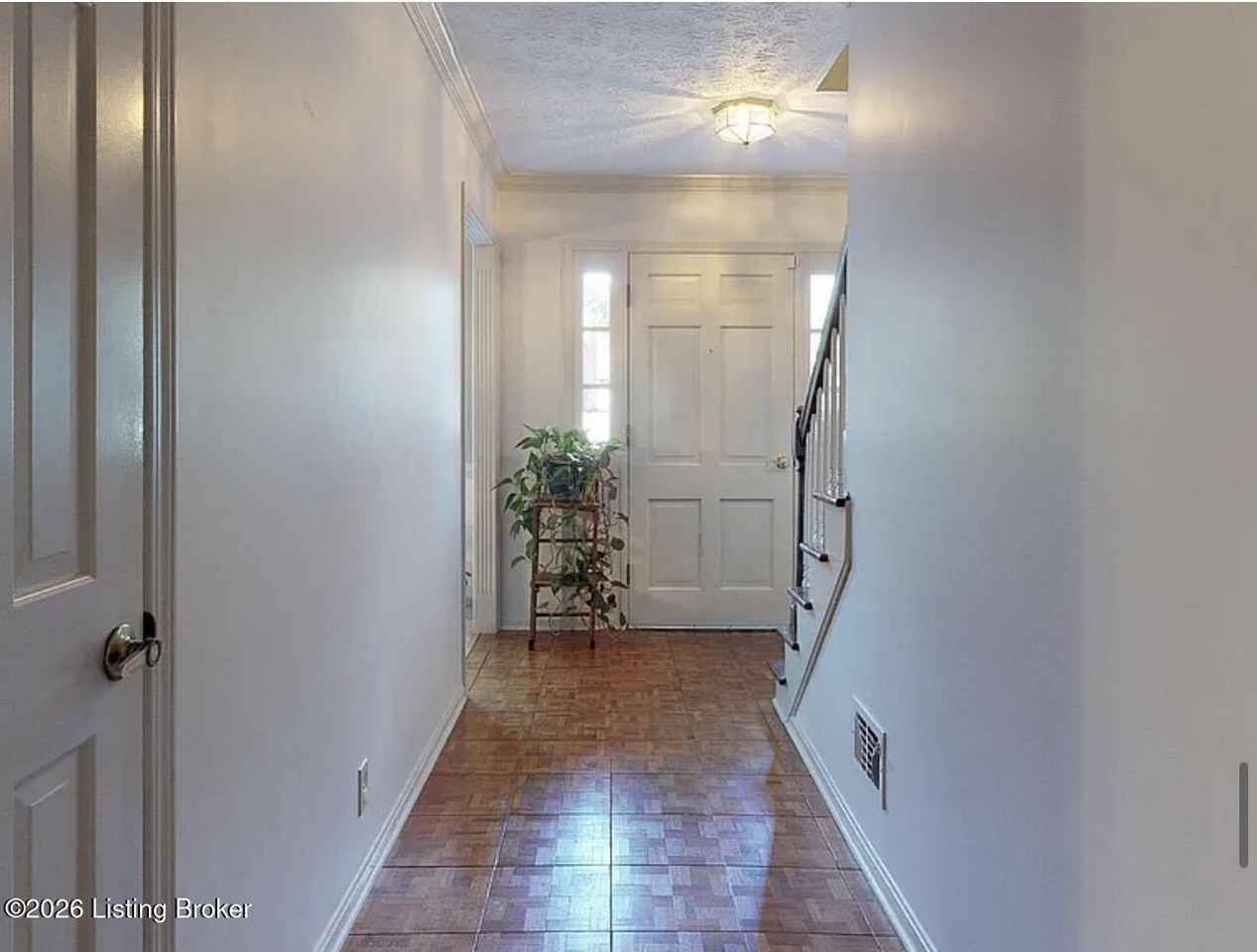 3012 Lexham Rd - Photo 5 of 23