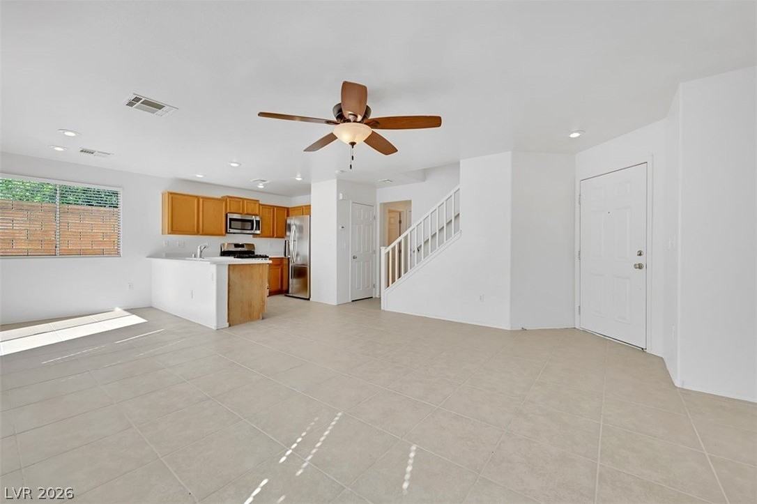 9986 Erie Stream Way - Photo 4 of 19