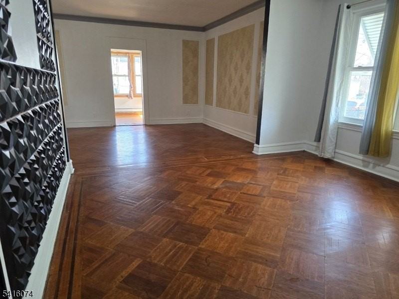 170 Spring St - Photo 3 of 16