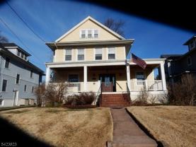 418 Washington St - Photo 1 of 1