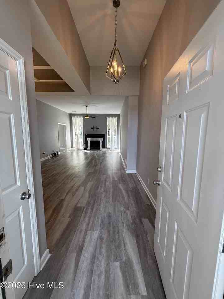 5706 Mossberg Ct - Photo 2 of 33