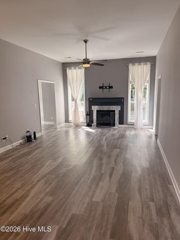 5706 Mossberg Ct - Photo 4 of 33