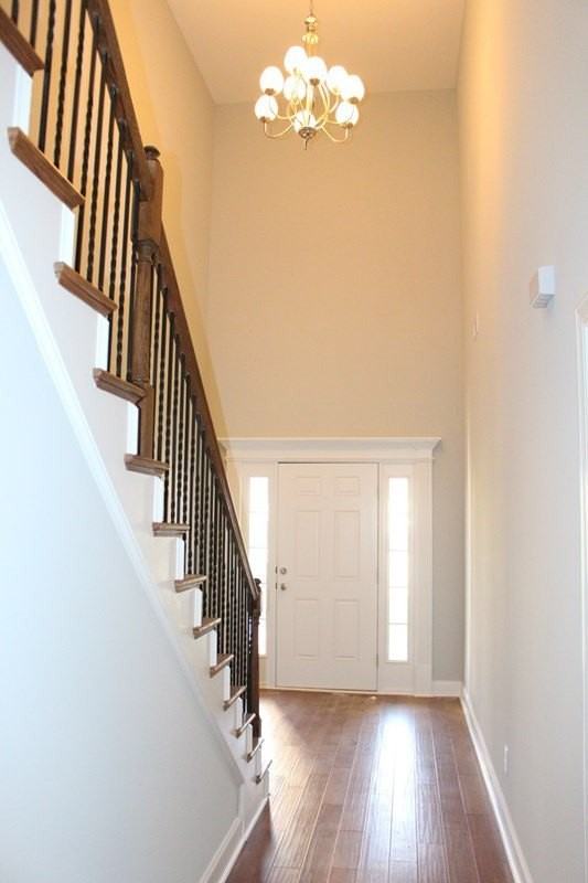 831 Erika Ln - Photo 3 of 42