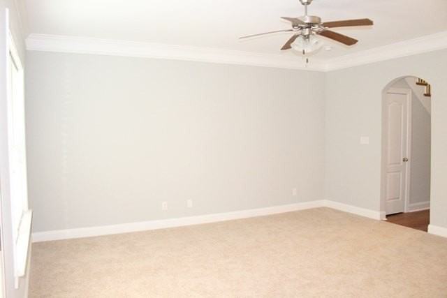 831 Erika Ln - Photo 7 of 42