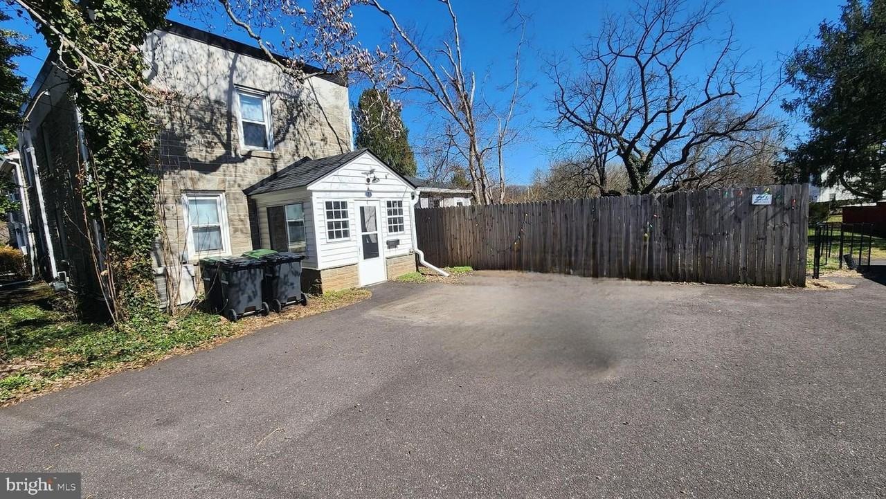 473 Freemont St - Photo 2 of 25