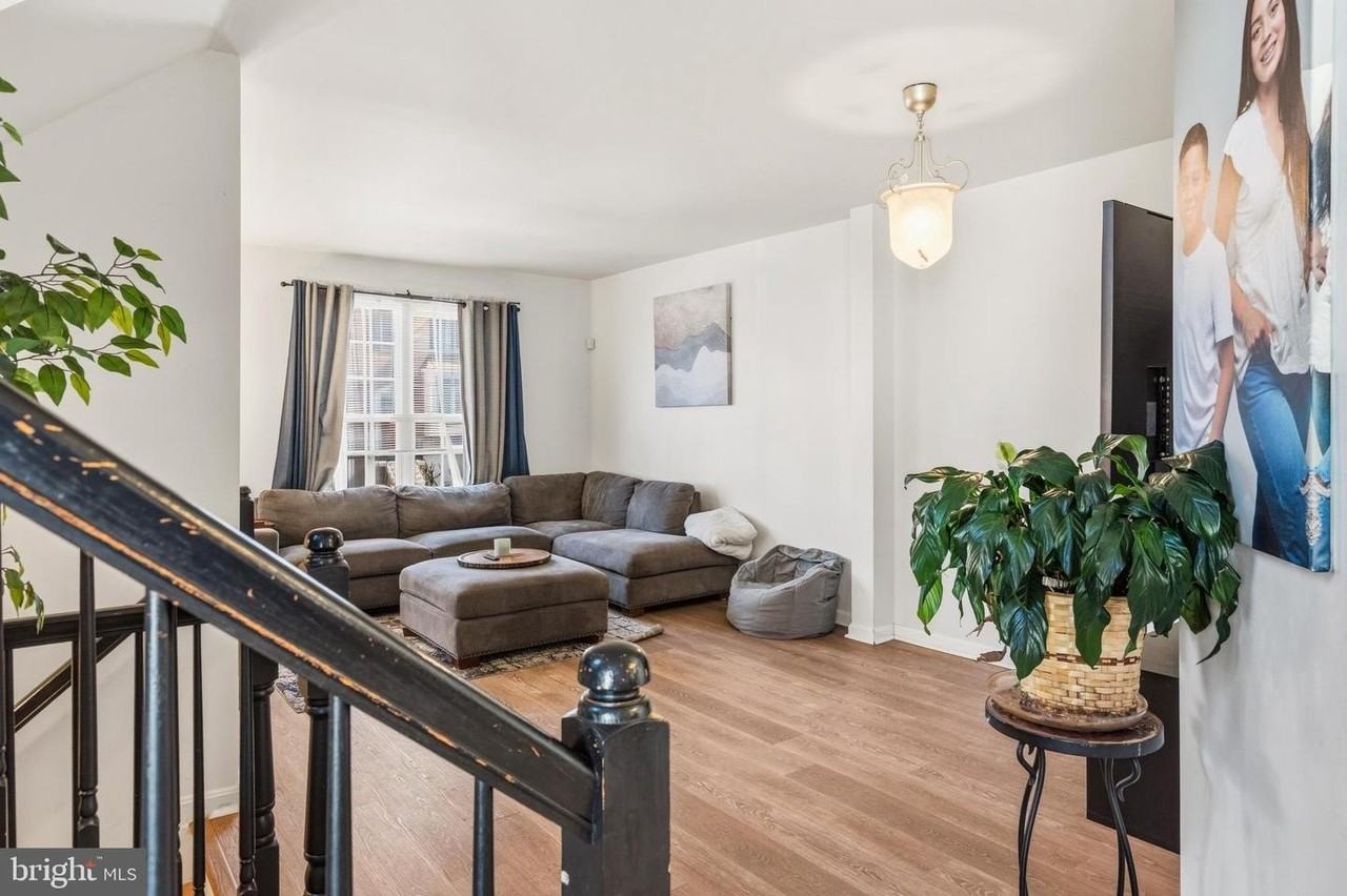 9841 Cheshire Ridge Cir - Photo 3 of 29