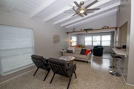 2832 Bay St - Photo 4 of 26