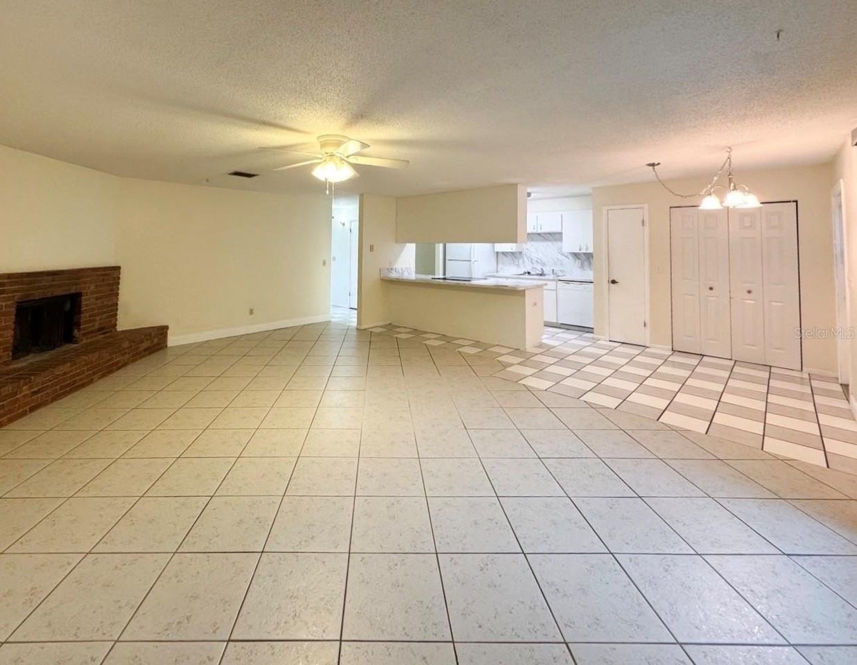 7211 Orange Way - Photo 4 of 21