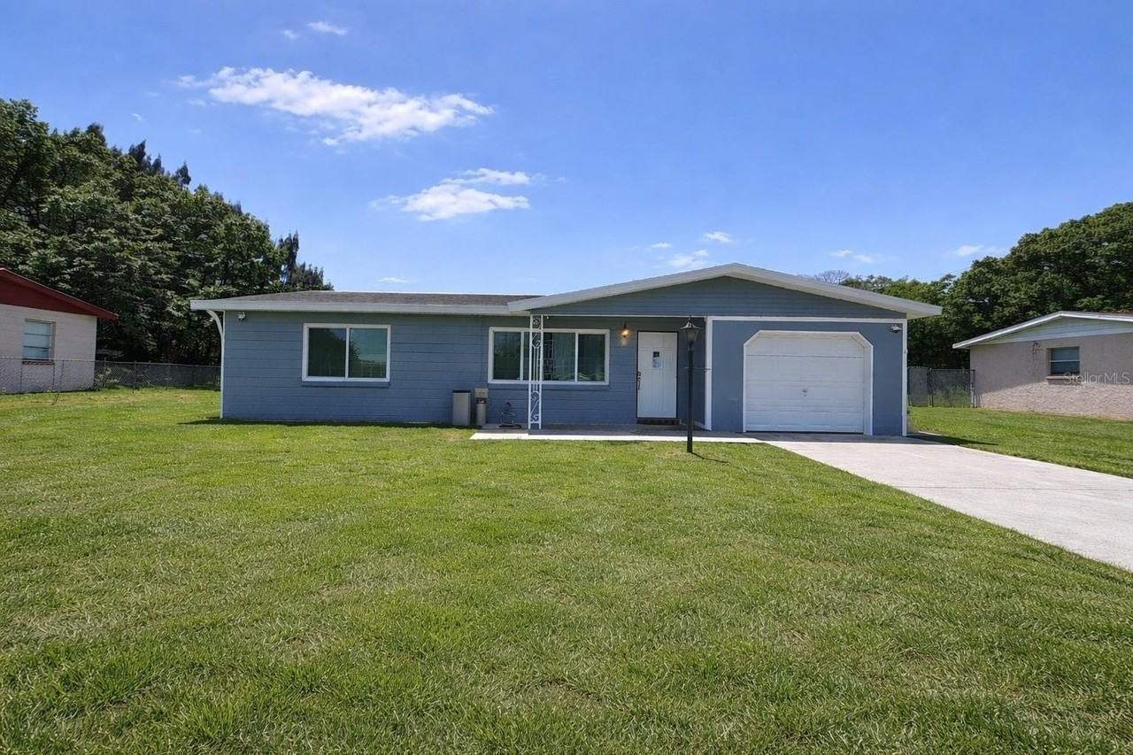 2403 Cleveland Rd - Photo 2 of 15