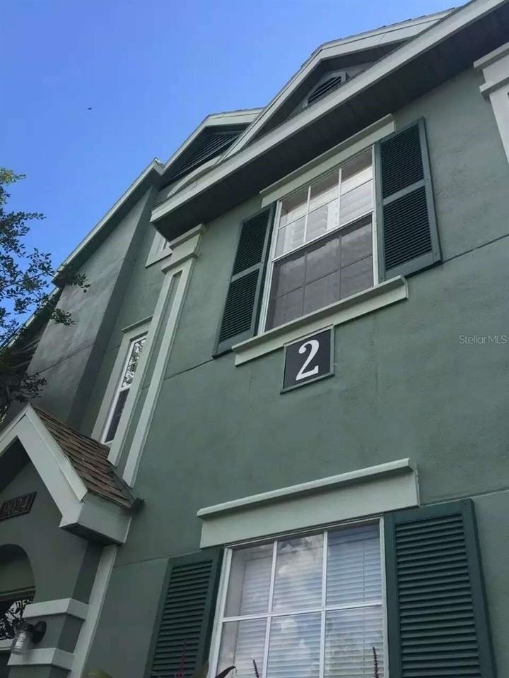 9020 Lake Chase Island Way #9020 - Photo 3 of 15