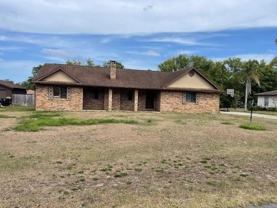 724 Montclair Ter - Photo 1 of 1