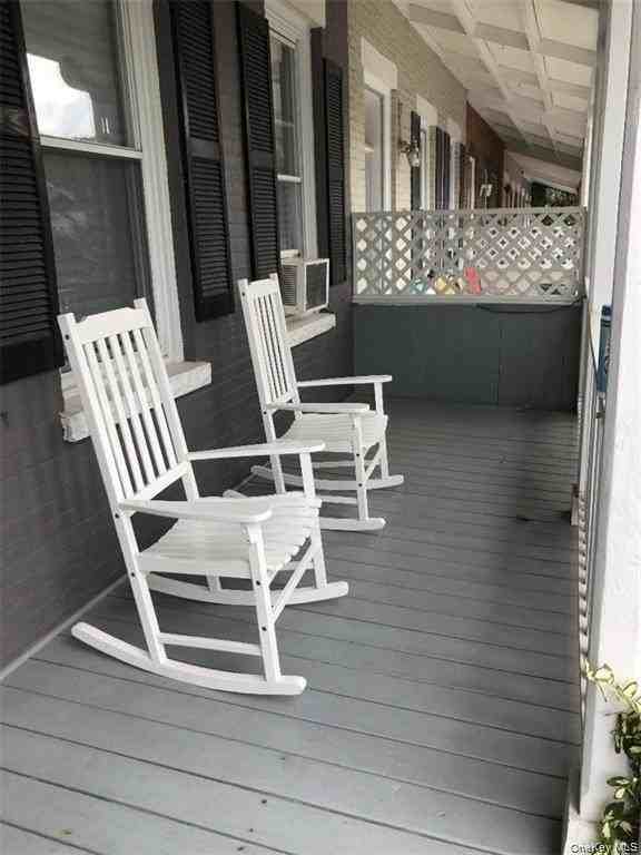 21 Bridge St #3 - Photo 3 of 13