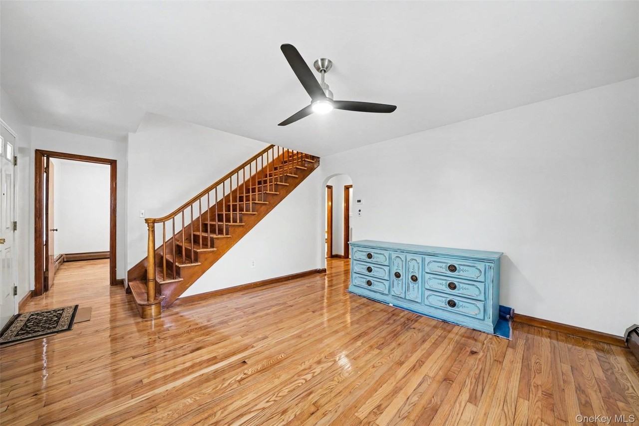 15 Forge Hill Rd - Photo 4 of 14