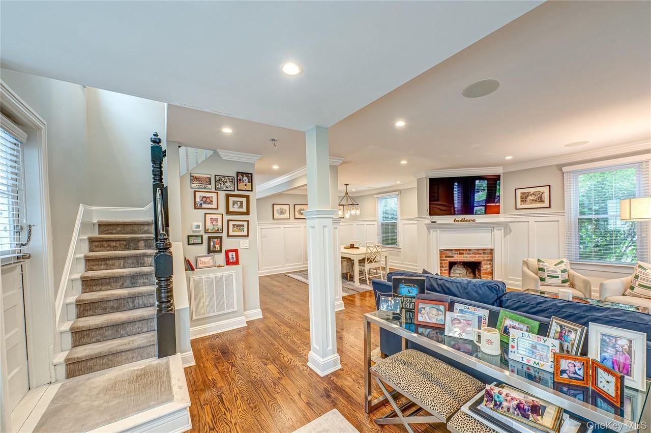 15 Fairview St - Photo 4 of 18