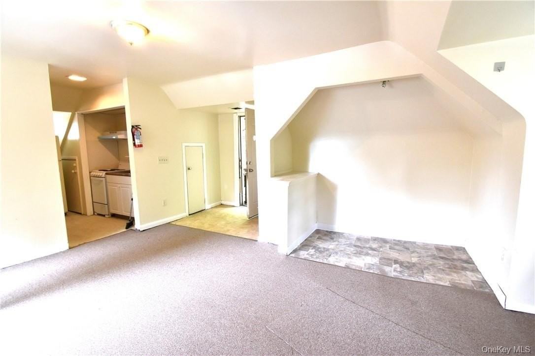 70 High St Apt 5 - Photo 4 of 7