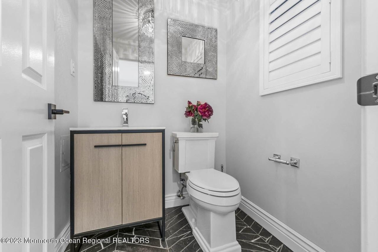 510 Ocean Ave Apt 7 - Photo 7 of 19