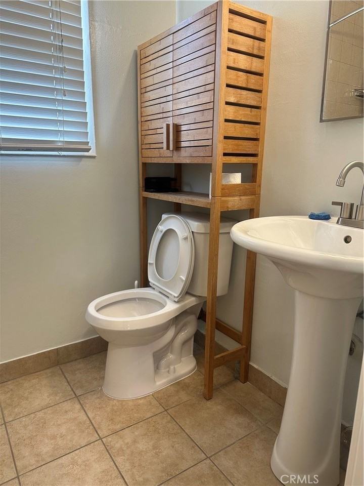 748 W Colorado Blvd - Photo 7 of 12