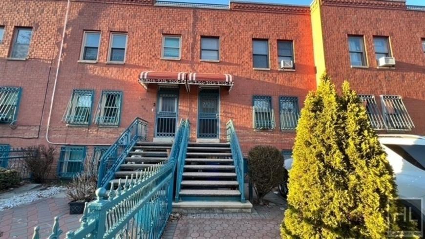 405 Halsey St