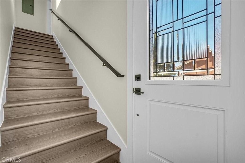 1648 255th St - Photo 4 of 14