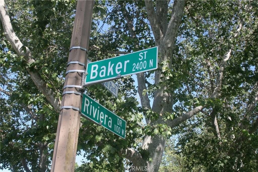 2313 N Baker St - Photo 3 of 50