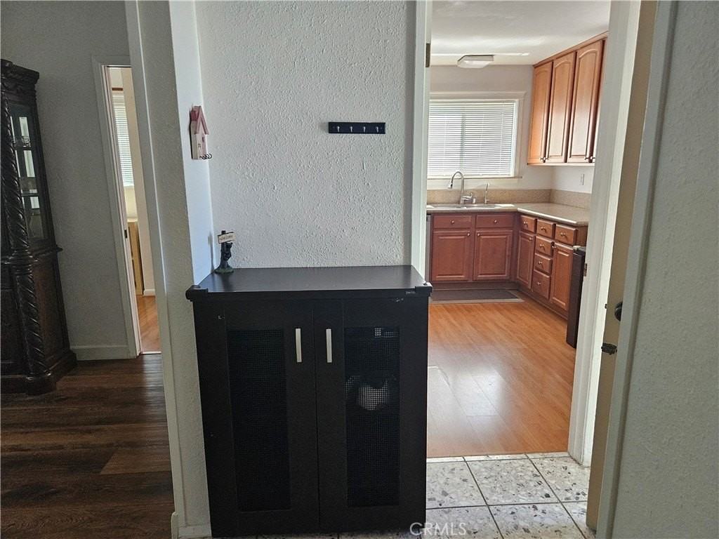 11732 Steele Dr - Photo 4 of 21