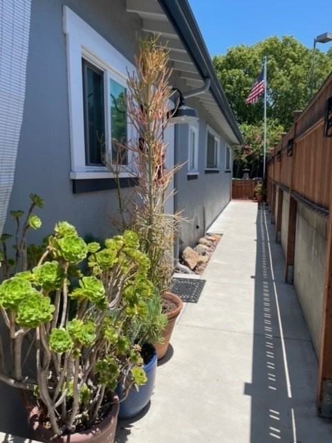 185 N Grand St - Photo 5 of 21