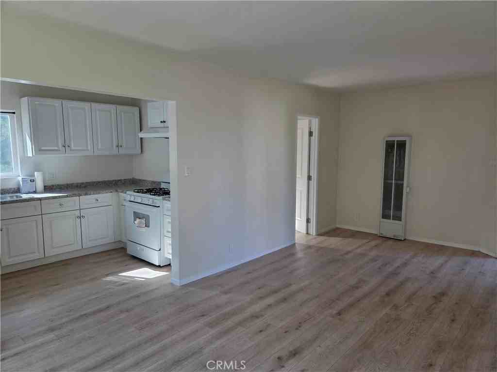 24425 Hawthorne Blvd #C - Photo 7 of 9