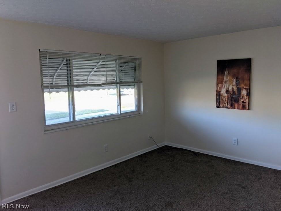 1592 Ridgewick Dr - Photo 4 of 24